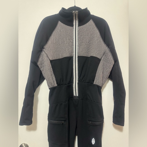 Free People Movement Keepin Cozy One Piece Jumpsuit Romper Size M - Picture 5 of 10